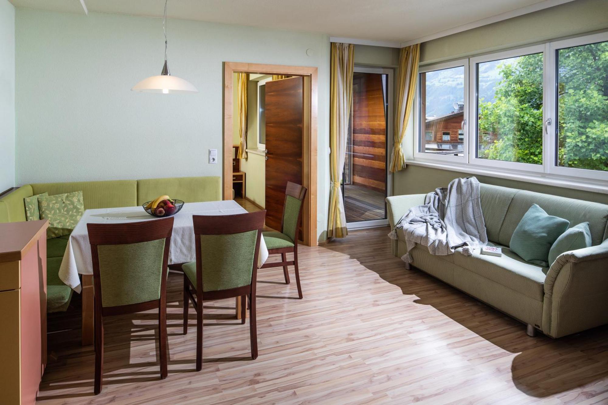 Apparthaus & Chalets Hofer Zell am Ziller Dış mekan fotoğraf