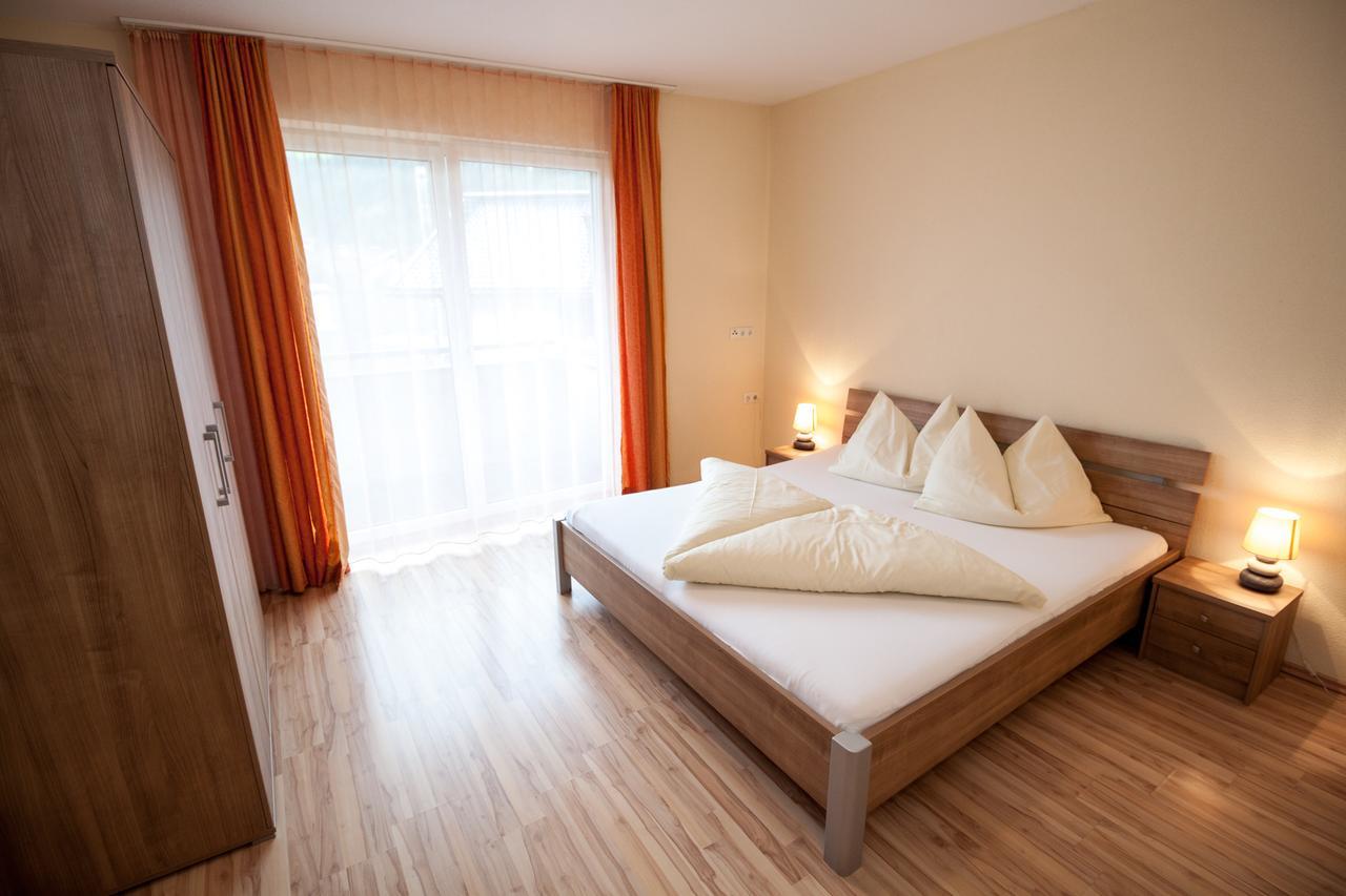 Apparthaus & Chalets Hofer Zell am Ziller Dış mekan fotoğraf